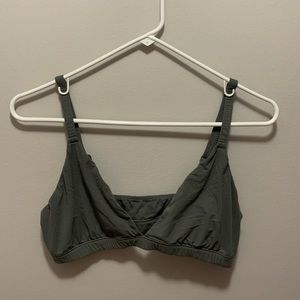 XL Green Skims crossover bralette